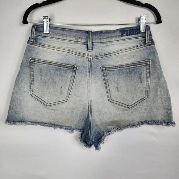 VS Pink Hi Waisted Cut Off Denim Shorts Women Sz 8 Blue Distressed 1.5" Inseam - Picture 2 of 7